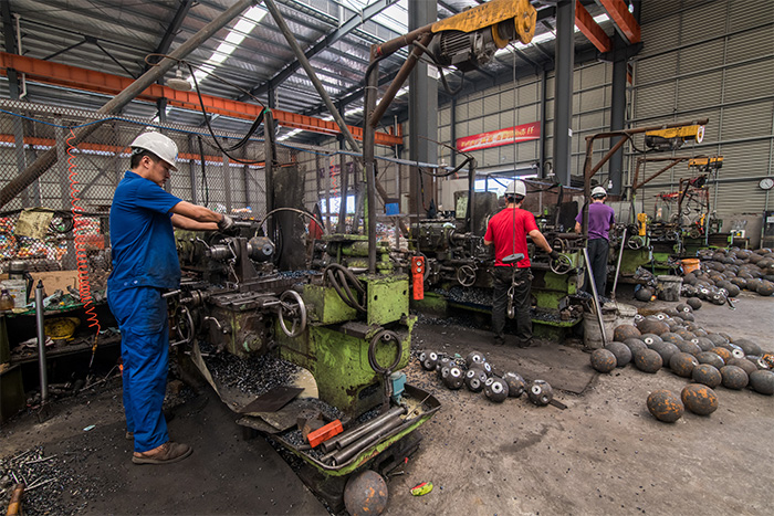 二连浩特网架配件车间